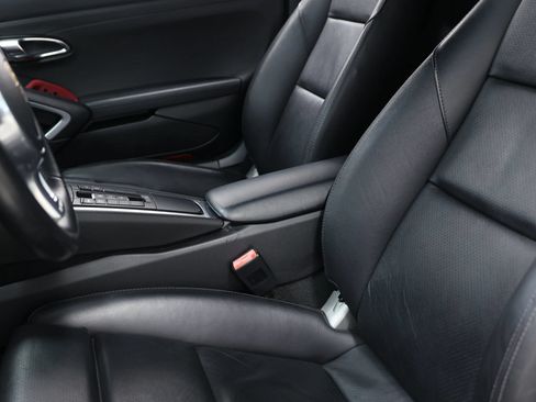 Used 2015 Porsche 911 Carrera image 19