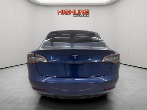 Used 2018 Tesla Model 3 Mid Range RWD image 6
