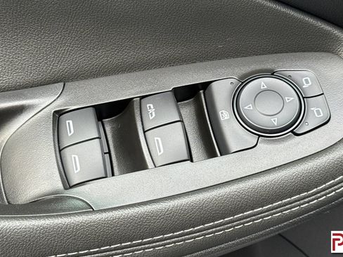 Certified 2024 Buick Encore GX Preferred w/ Advanced Technology Package AWD/4WD image 13