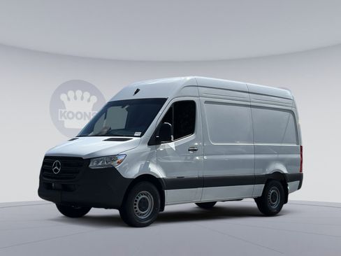 New 2025 Mercedes-Benz Sprinter 2500 image 1