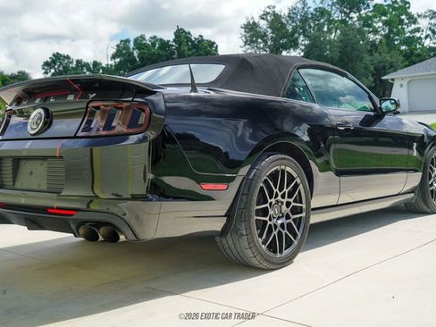 Used 2014 Ford Mustang Shelby GT500 w/ Equipment Group 821A RWD image 18