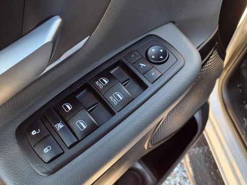 Used 2020 RAM 1500 Big Horn image 23