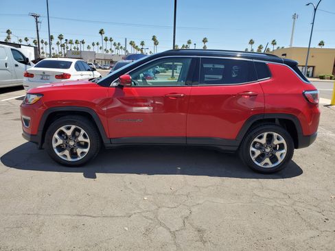 Used 2017 Jeep Compass Limited image 2