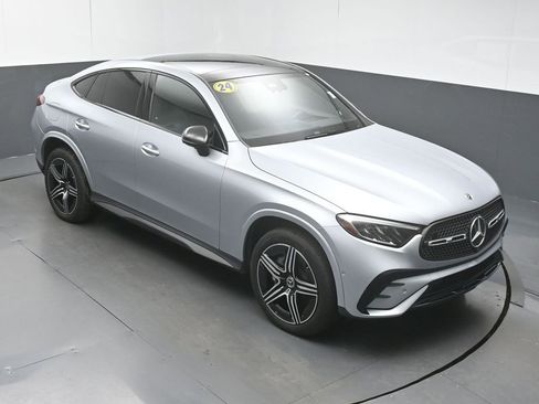 Used 2024 Mercedes-Benz GLC 300 4MATIC image 43