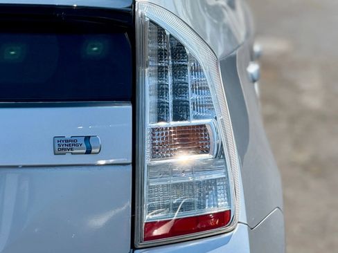 Used 2010 Toyota Prius Three image 5