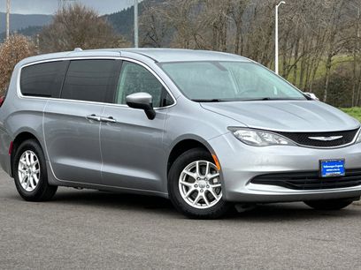 Used 2019 Chrysler Pacifica LX