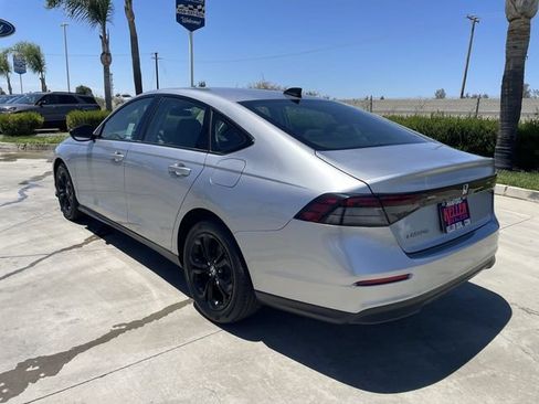 Used 2025 Honda Accord SE image 6
