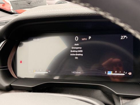 Used 2023 Jeep Grand Cherokee Limited w/ Luxury Tech Group II image 16