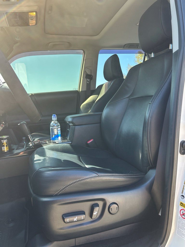 Used 2019 Toyota 4Runner Limited AWD/4WD image 18
