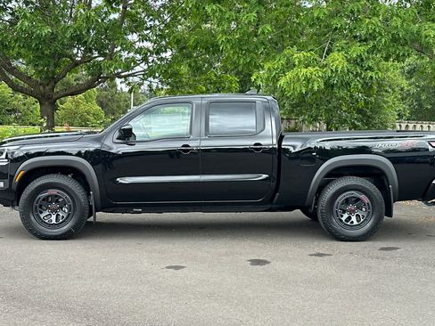 New 2026 Nissan Frontier PRO-4X w/ Tow Package AWD/4WD image 5