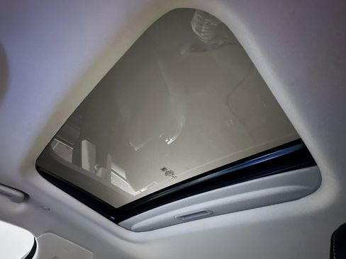 Used 2019 Ford Fusion Energi Titanium image 26