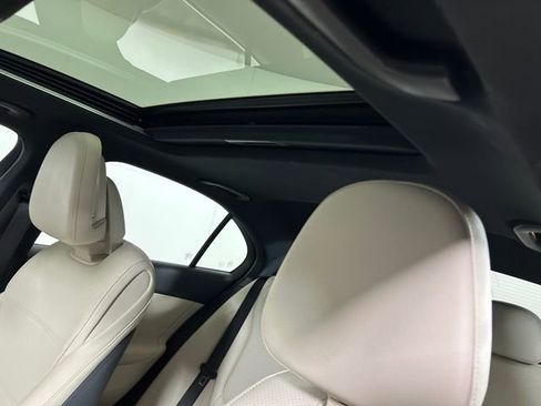 Used 2022 Mercedes-Benz C 300 C 300 image 13