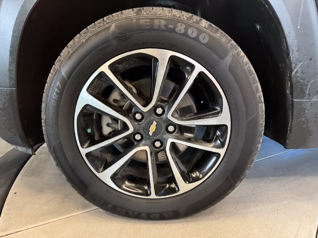 Used 2025 Chevrolet TrailBlazer LT AWD/4WD image 25