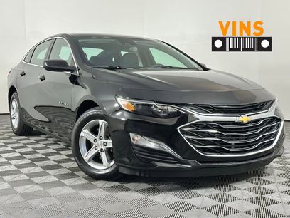 Used 2025 Chevrolet Malibu LS w/ LPO, Floor Liner Package