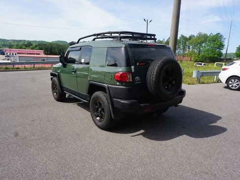 Used 2011 Toyota FJ Cruiser 4WD w/ Trail Teams Special Edition image 15