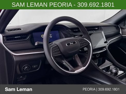 New 2026 Jeep Grand Cherokee Limited w/ Limited Altitude Package AWD/4WD image 9