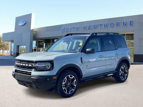 Certified 2024 Ford Bronco Sport Outer Banks AWD/4WD image 3