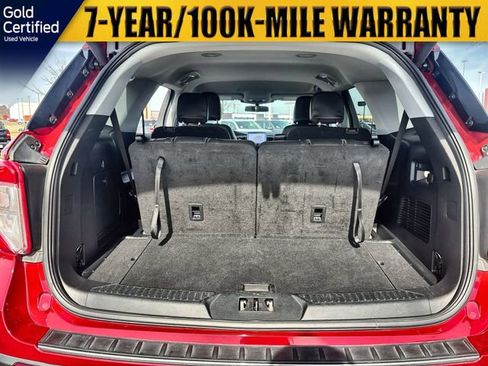 Used 2022 Ford Explorer XLT w/ Equipment Group 202A image 33