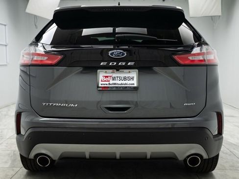Used 2024 Ford Edge Titanium image 8