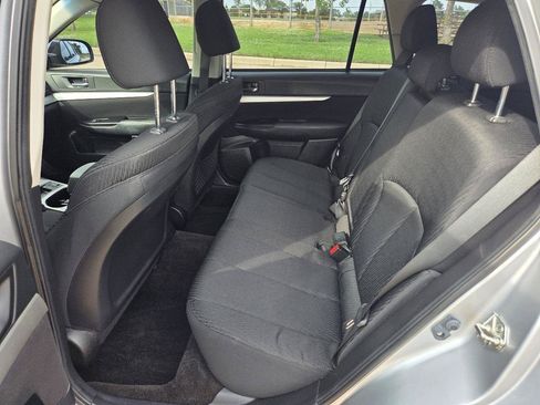 Used 2012 Subaru Outback 2.5i AWD/4WD image 13