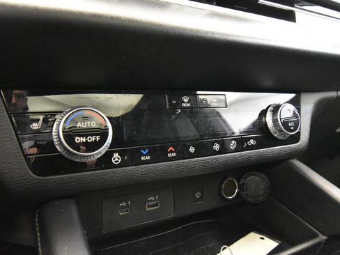 Used 2023 Mitsubishi Outlander SEL image 23