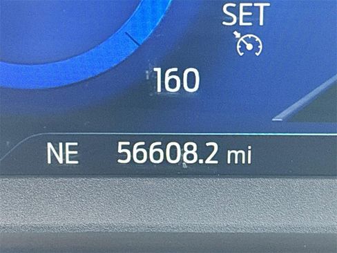 Used 2020 Ford Escape Titanium image 12