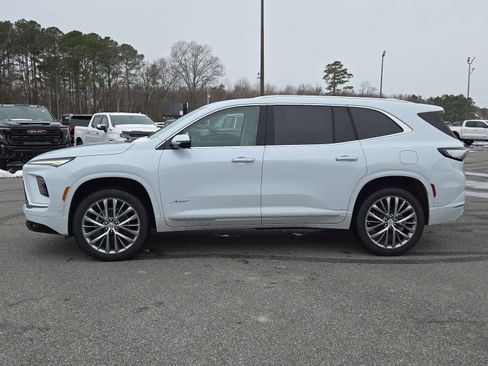 New 2026 Buick Enclave Avenir w/ Super Cruise Package image 5