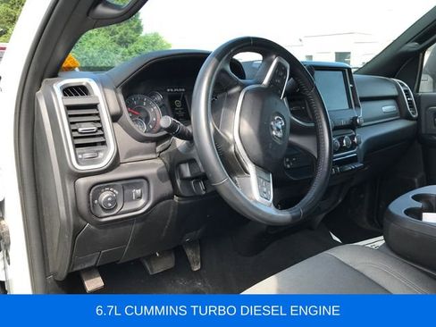 Used 2023 RAM 2500 Big Horn w/ Level 1 Equipment Group image 3