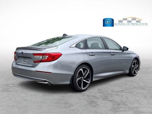 Used 2022 Honda Accord Sport image 6