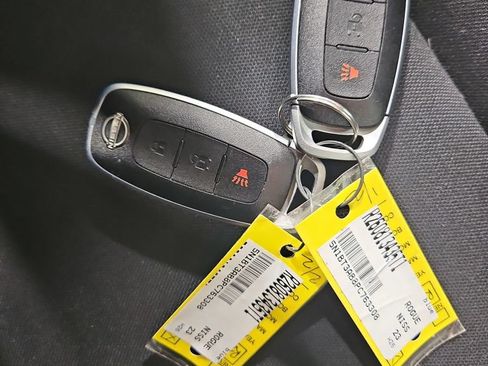 Certified 2023 Nissan Rogue S AWD/4WD image 29