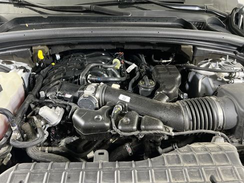 Used 2023 Jeep Grand Cherokee Limited AWD/4WD image 30