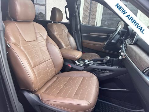Used 2021 Kia Telluride SX w/ SX Prestige Package AWD/4WD image 9
