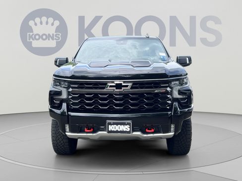 Used 2023 Chevrolet Silverado 1500 ZR2 w/ Technology Package AWD/4WD image 11