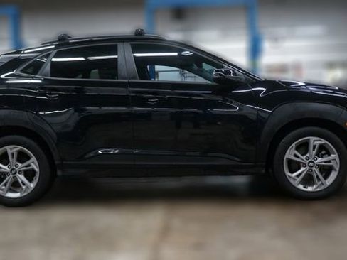 Used 2023 Hyundai Kona SEL image 8