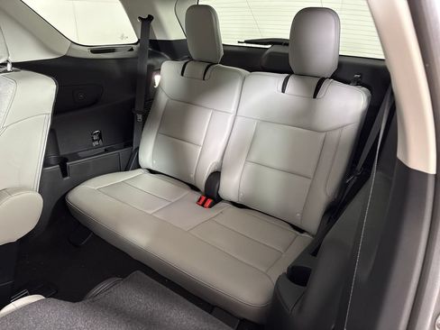 New 2026 Ford Explorer Active w/ Active Comfort Package RWD image 29