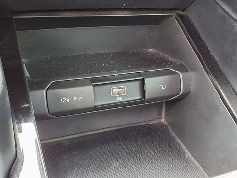 Used 2020 Kia Telluride LX FWD image 29