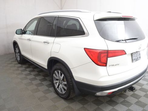 Used 2018 Honda Pilot Elite image 7