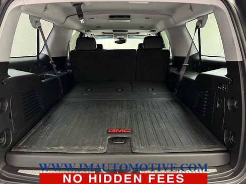 Used 2017 GMC Yukon XL SLT w/ Open Road Package image 19