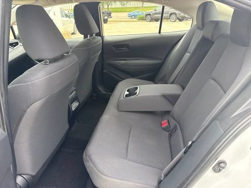 Used 2024 Toyota Corolla LE AWD/4WD image 8