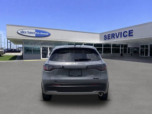 Used 2024 Honda HR-V Sport image 8
