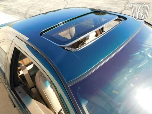 Used 1994 Ford Thunderbird LX image 27