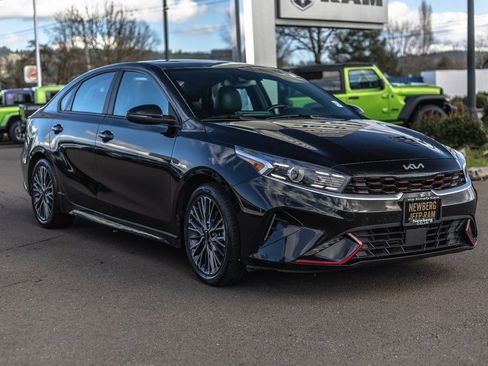 Used 2022 Kia Forte GT-Line w/ GT-Line Premium Package image 6