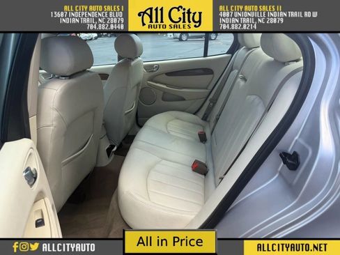 Used 2003 Jaguar X-TYPE 2.5 image 10