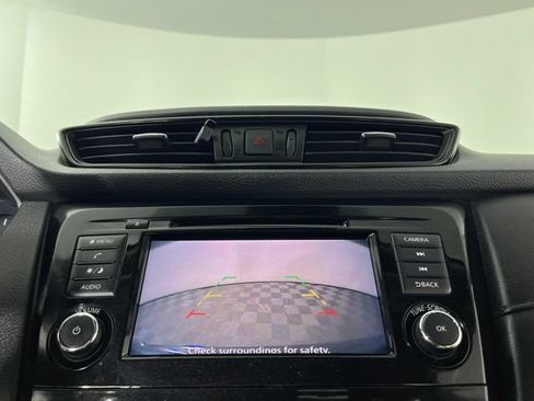 Used 2020 Nissan Rogue S w/ Special Edition Package FWD image 26