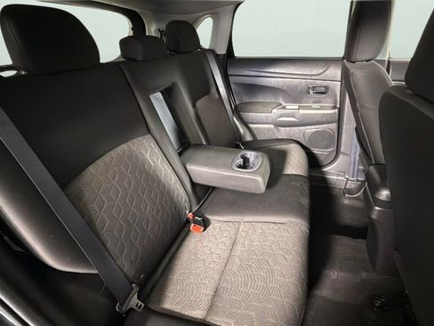 Used 2021 Mitsubishi Outlander Sport SE image 46