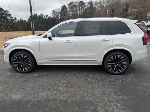 Used 2026 Volvo XC90 B6 Ultra AWD/4WD image 3