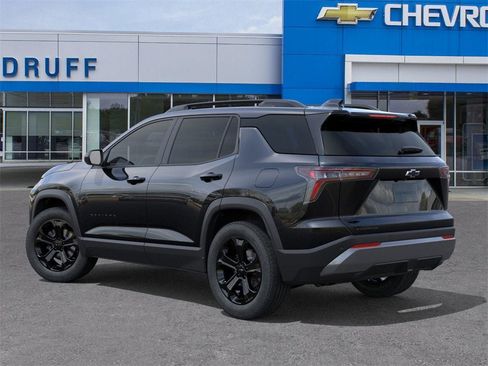 New 2026 Chevrolet Equinox LT image 3