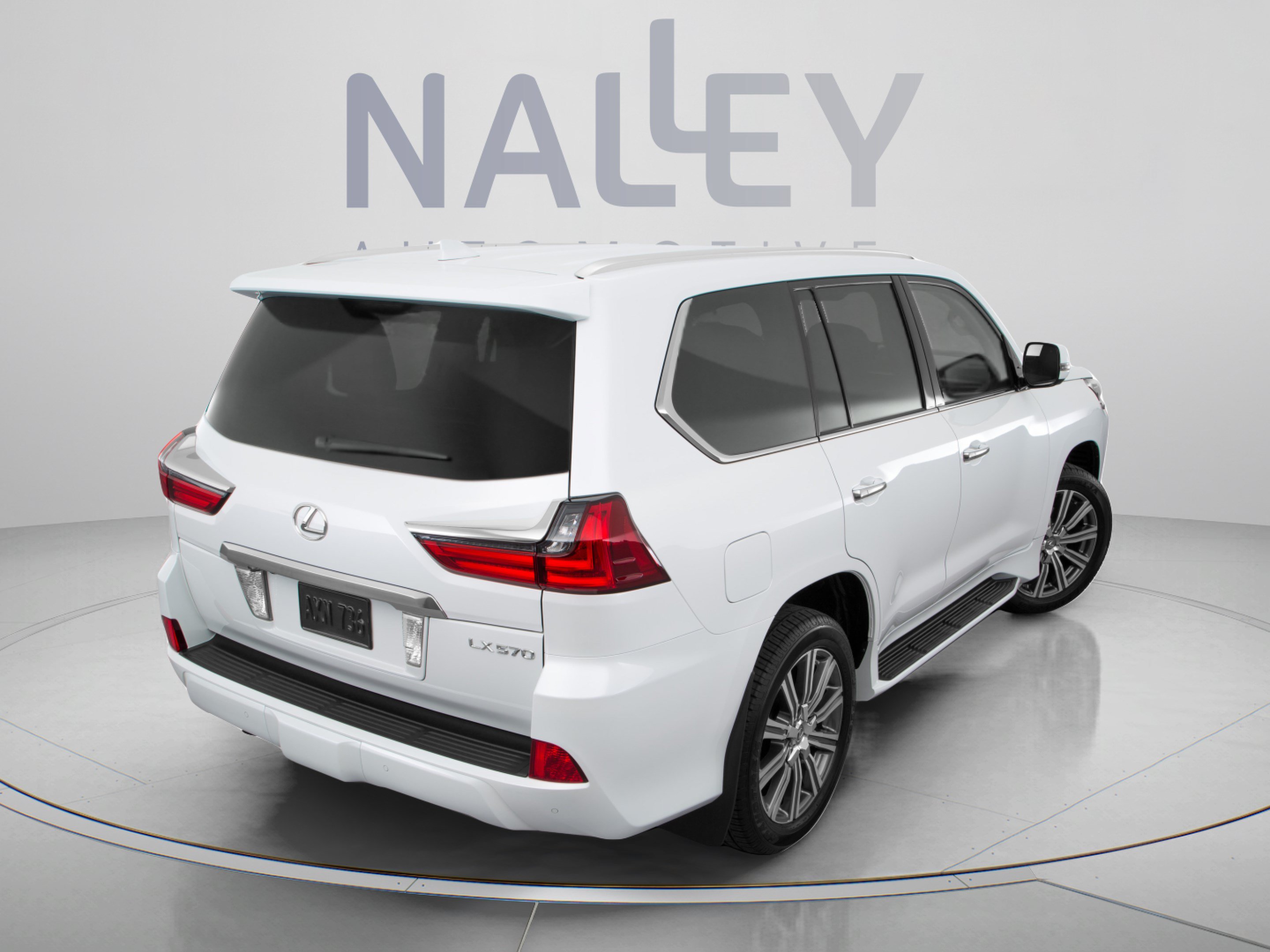 Used 2017 Lexus LX 570 4WD w/ Luxury Package image 6