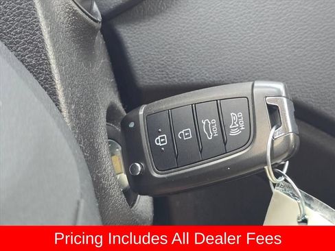 Used 2022 Hyundai Accent SE FWD image 21