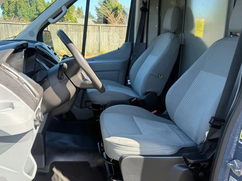 Used 2019 Ford Transit 250 148 High Roof Extended image 14